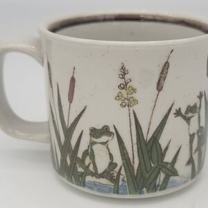 Vintage Otagiri Frogs In Marsh 3" Coffee Mug
